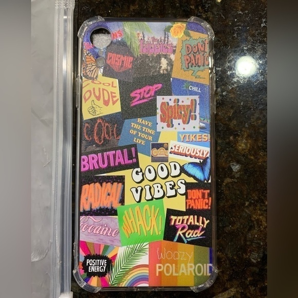 APPLE iPhone XR phone case retro 70s good vibes hippie NEW - Picture 3 of 5